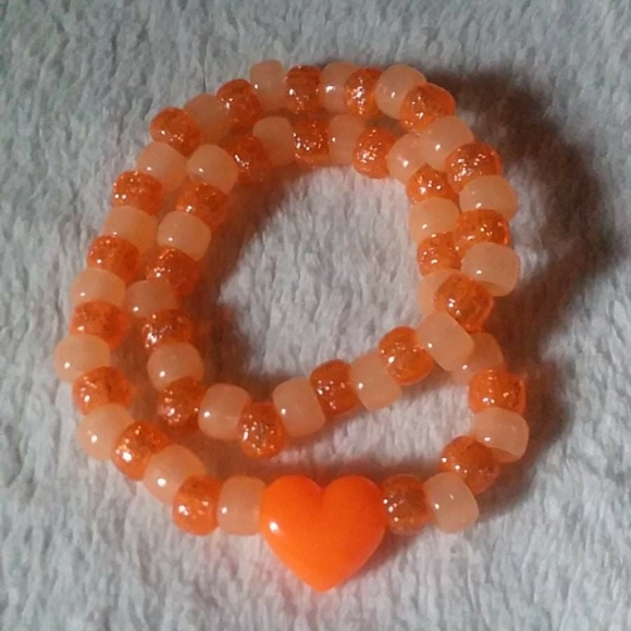 orange heart kandi choker - Picture 1 of 8